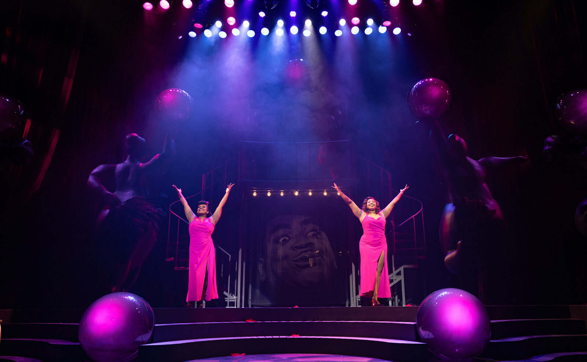 Photo gallery image 10