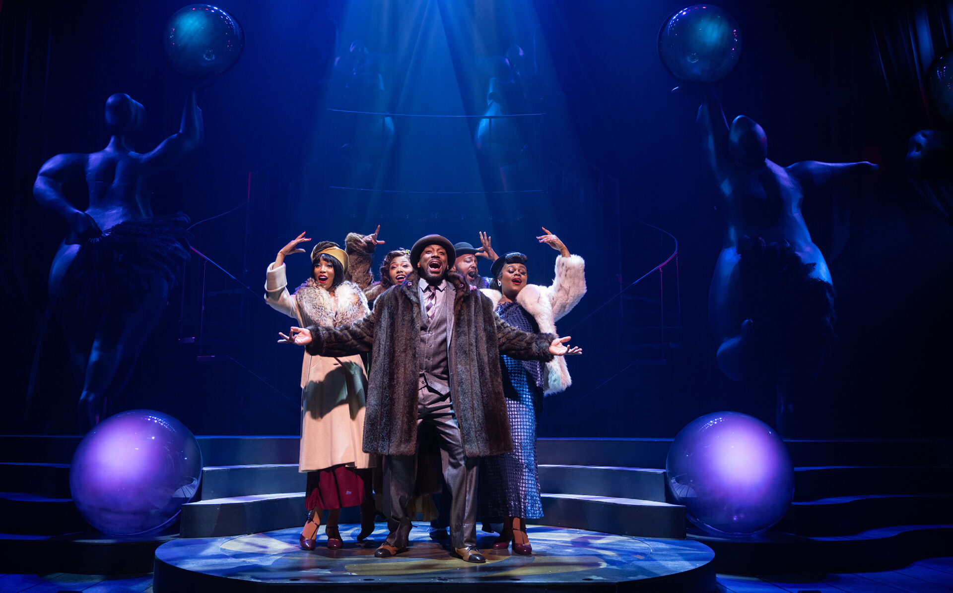 Photo gallery image 3